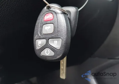 2015 Chevrolet Suburban 1500 Lt from USA, damaged, VIN 1GNSKJKCXFR527023